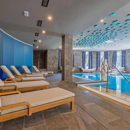 Bajkal Hotel 4*