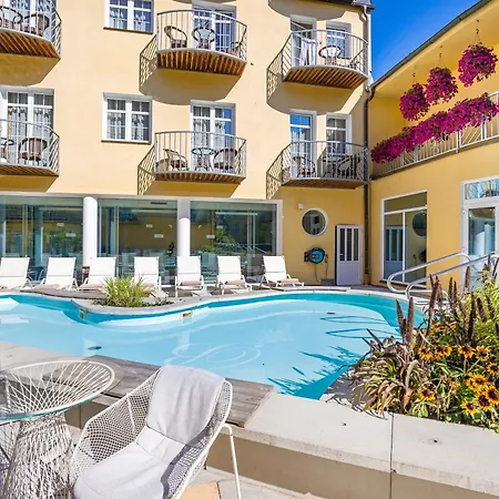Bajkal Hotel 4*